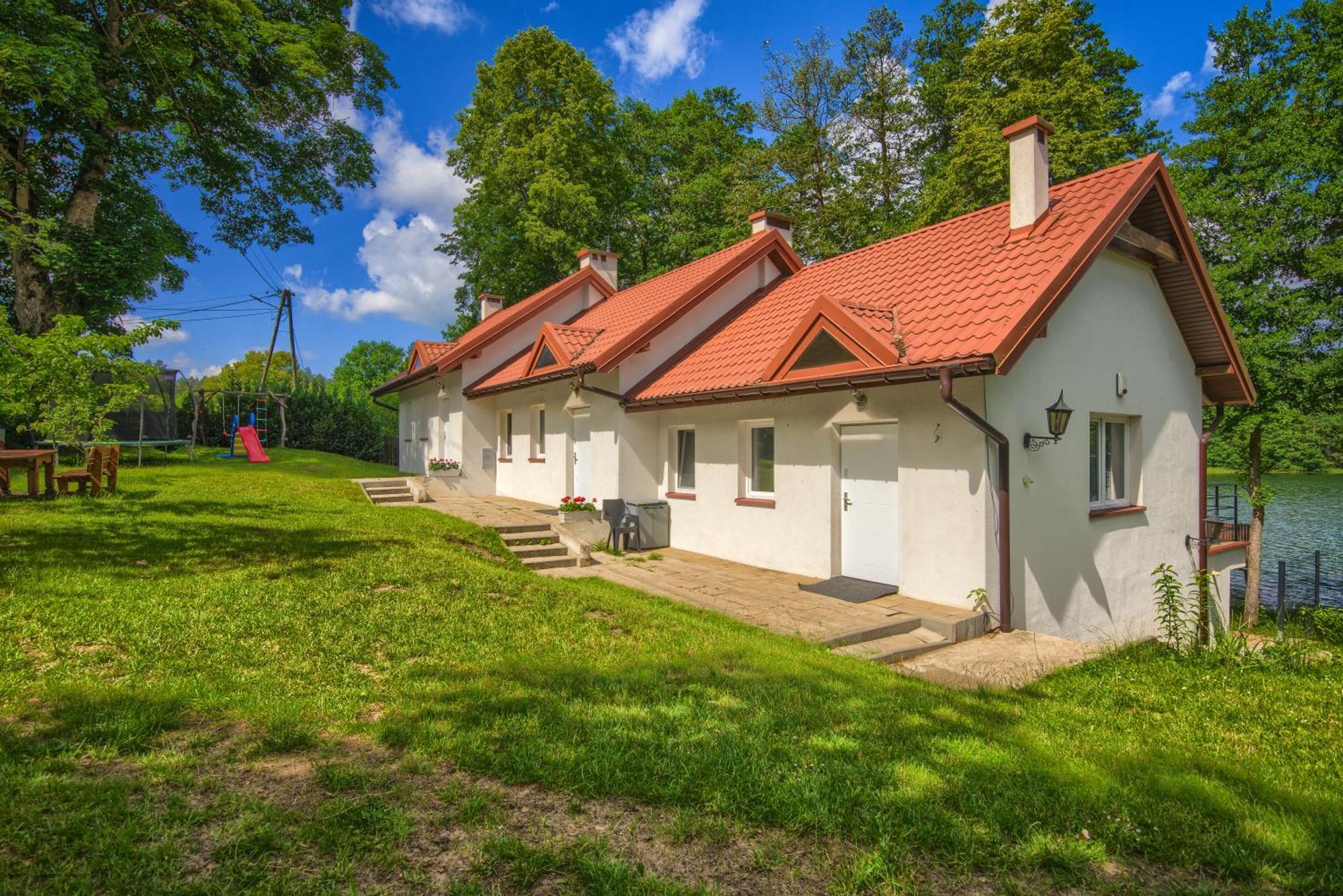 Domki Nad Brzegiem Dluzek Luaran gambar